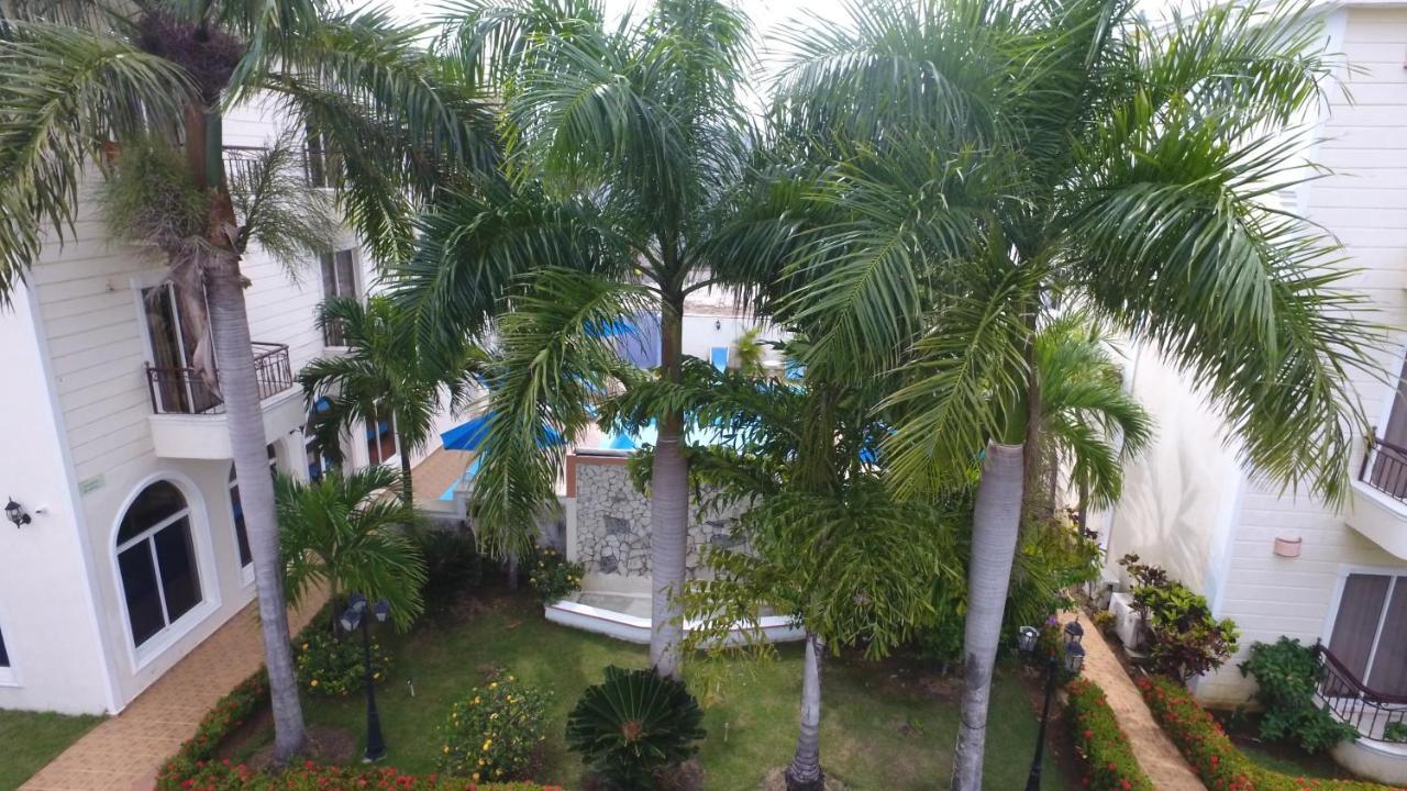 Hotel Dominicana Plus Bávaro Esterno foto