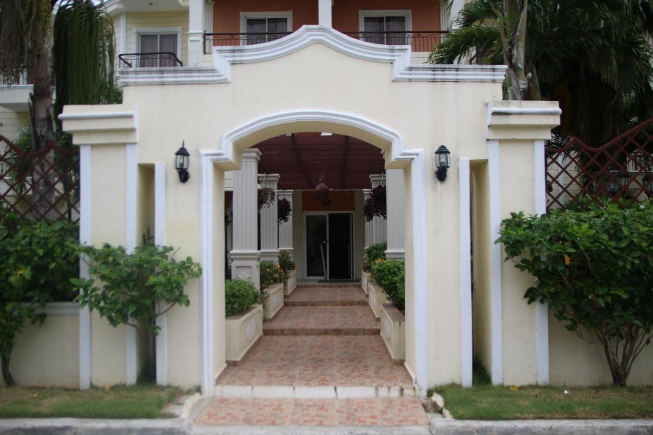 Hotel Dominicana Plus Bávaro Esterno foto